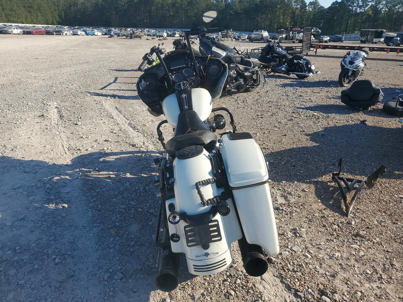 2018 Harley-Davidson Fltrxs Road Glide Special