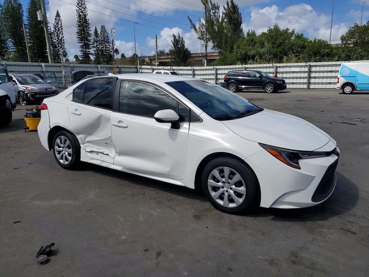 2020 Toyota Corolla le