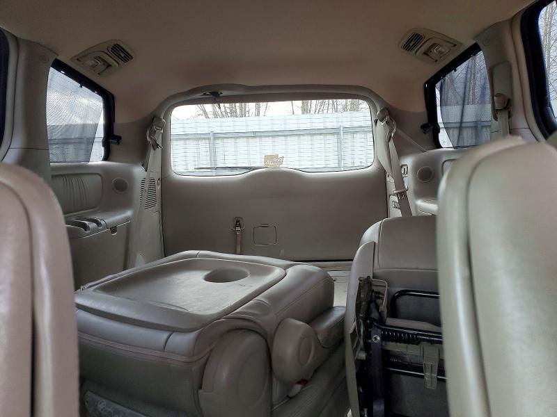 2004 Toyota Sienna xle Limited 7 Passenger