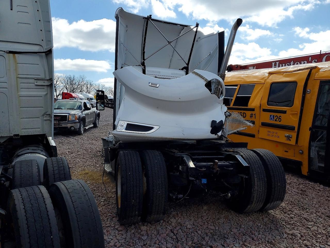 2021 Kenworth T680 Semi Truck