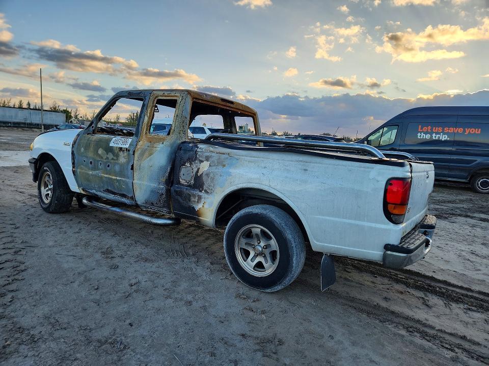 1999 Mazda B2500 cab Plus