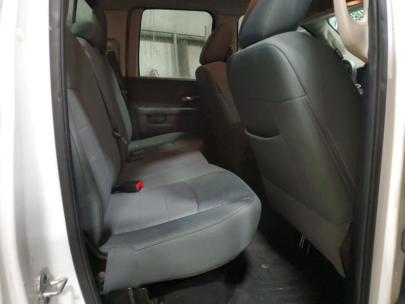 2014 Dodge RAM 1500 SLT