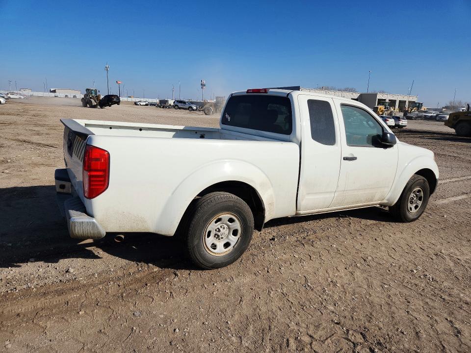2016 Nissan Frontier S