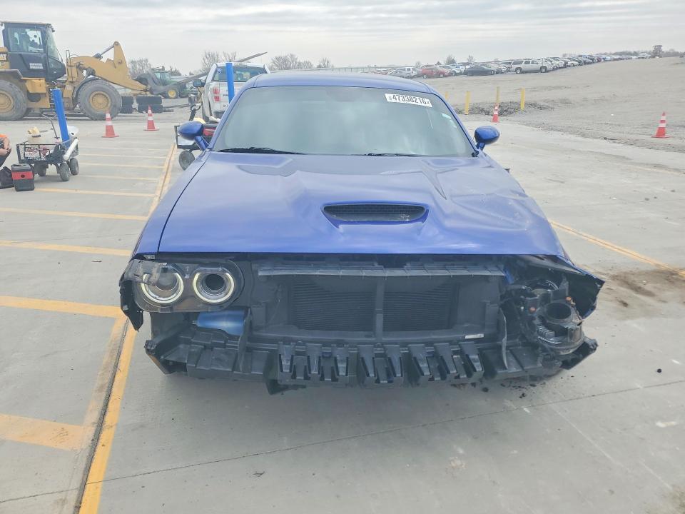 2022 Dodge Challenger gt