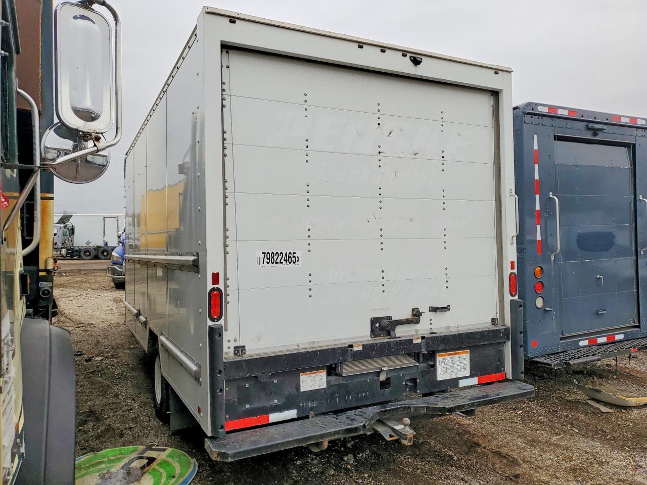 2022 GMC Savana BOX Truck