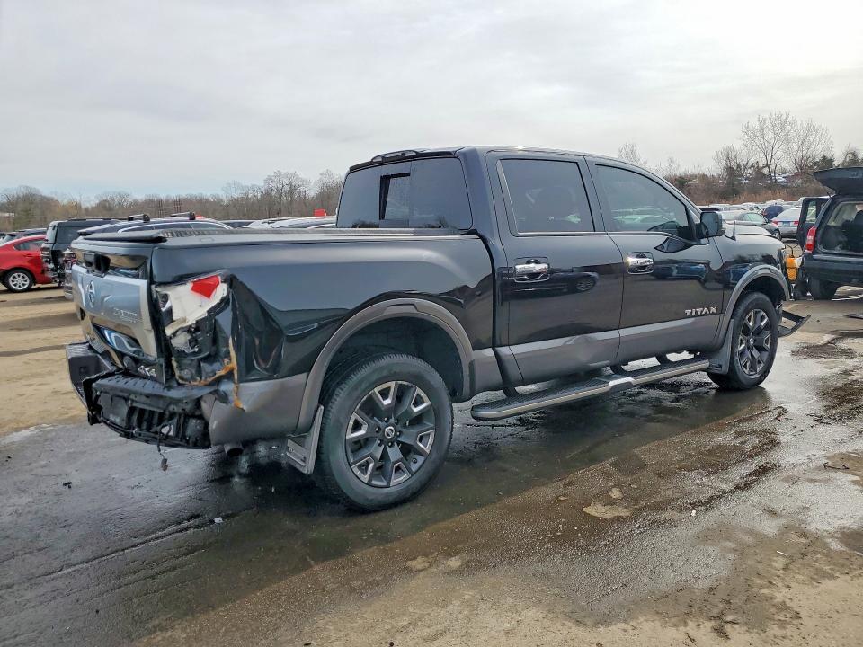 2021 Nissan Titan Platinum Reserve