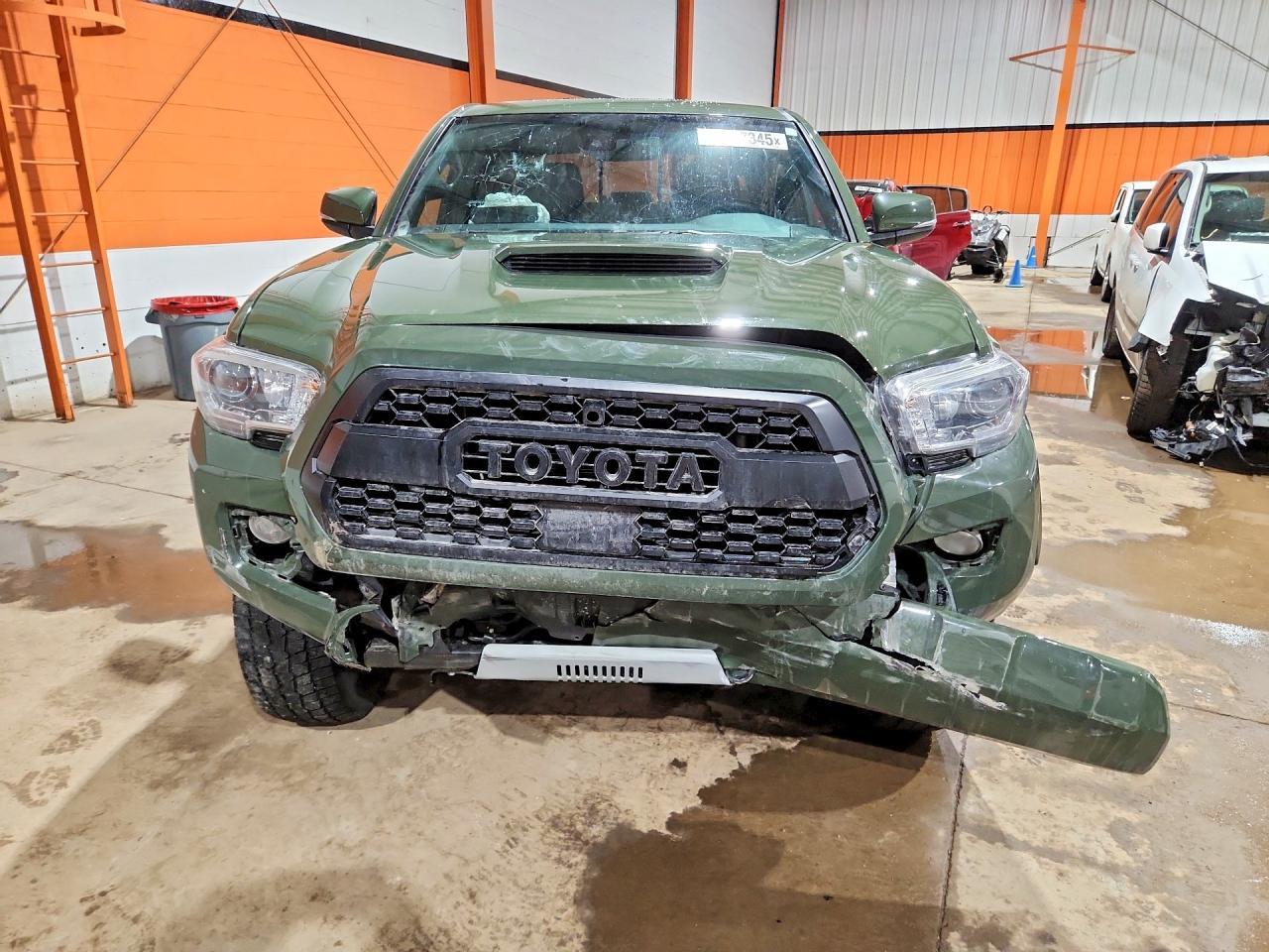 2022 Toyota Tacoma SR5 V6