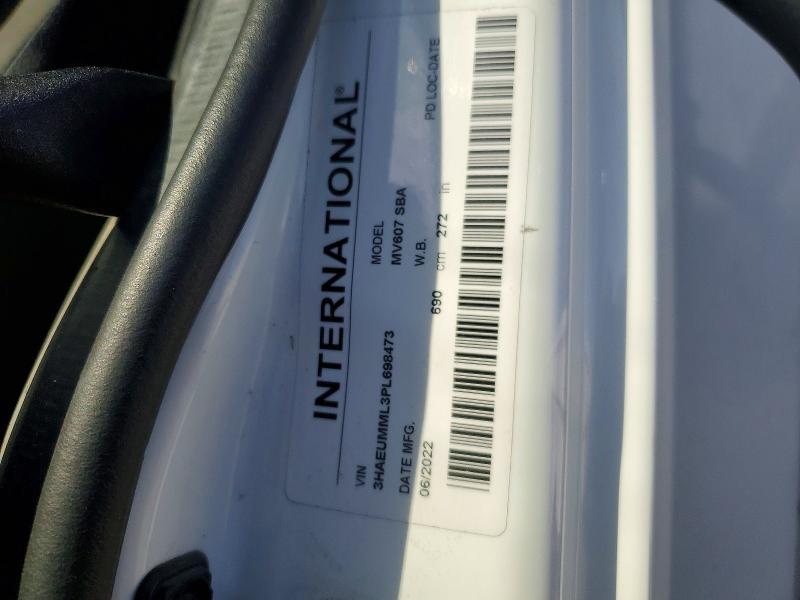 2023 International MV607 BOX Truck