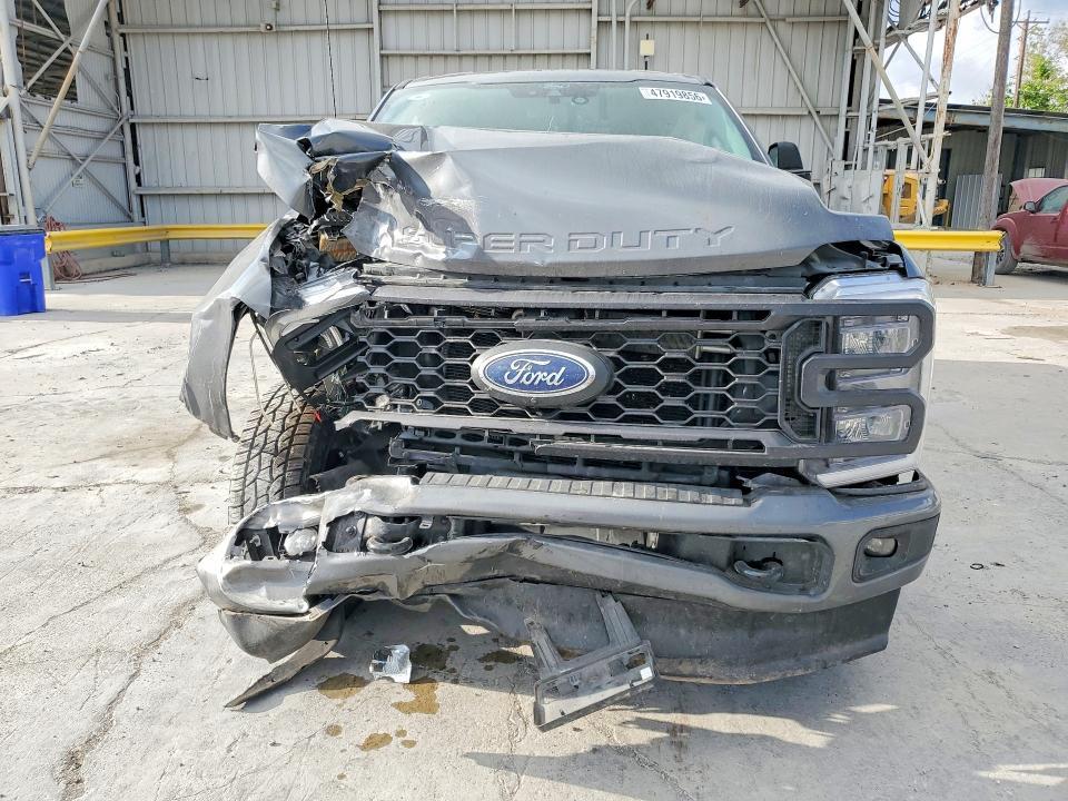 2025 Ford F250 Super Duty