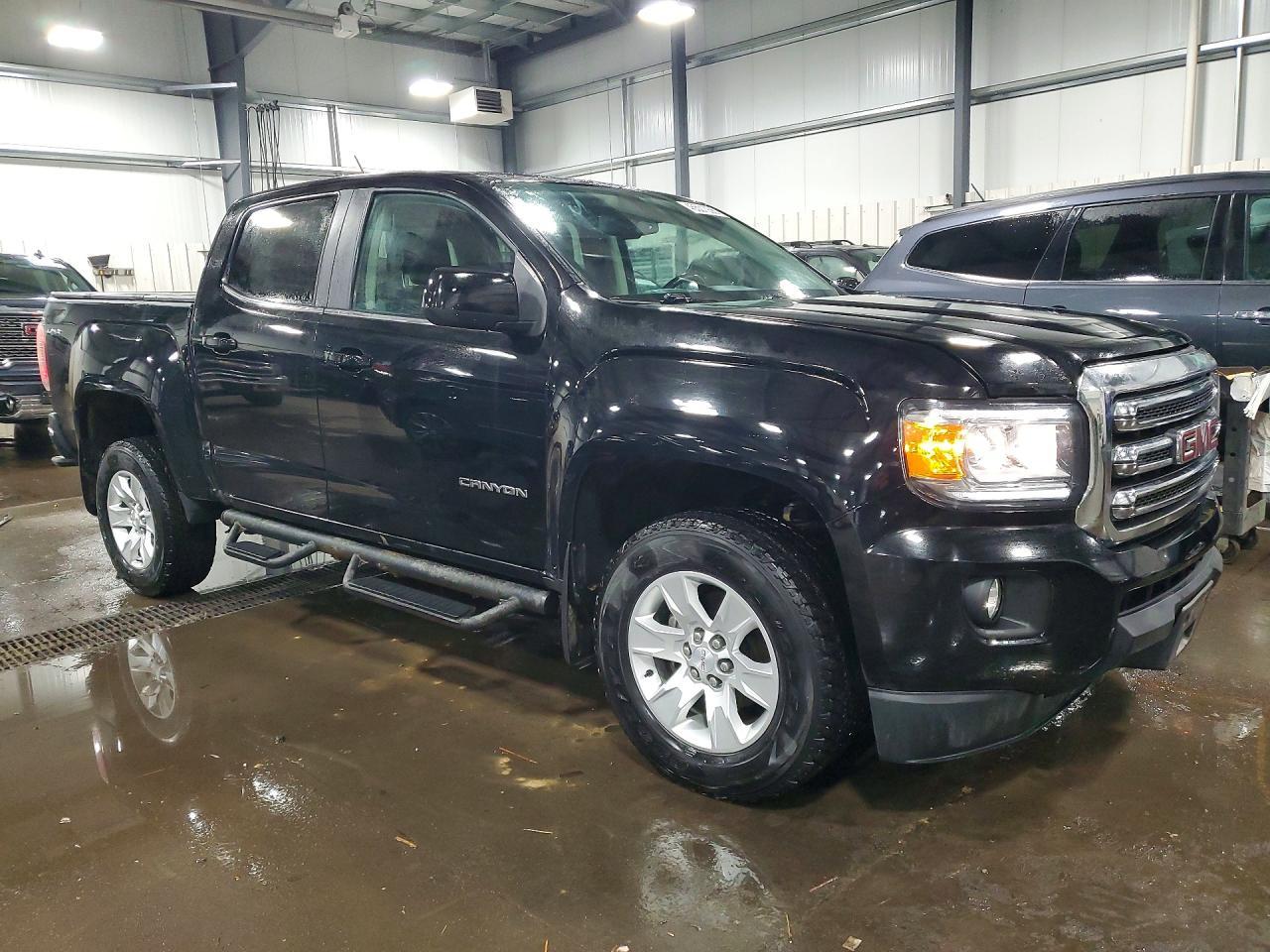 2018 GMC Canyon SLE