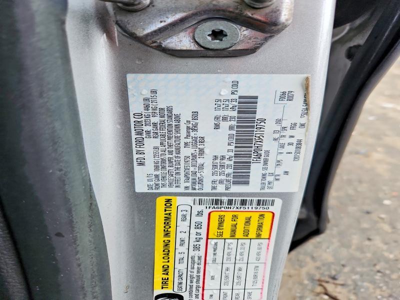 2015 Ford Fusion se
