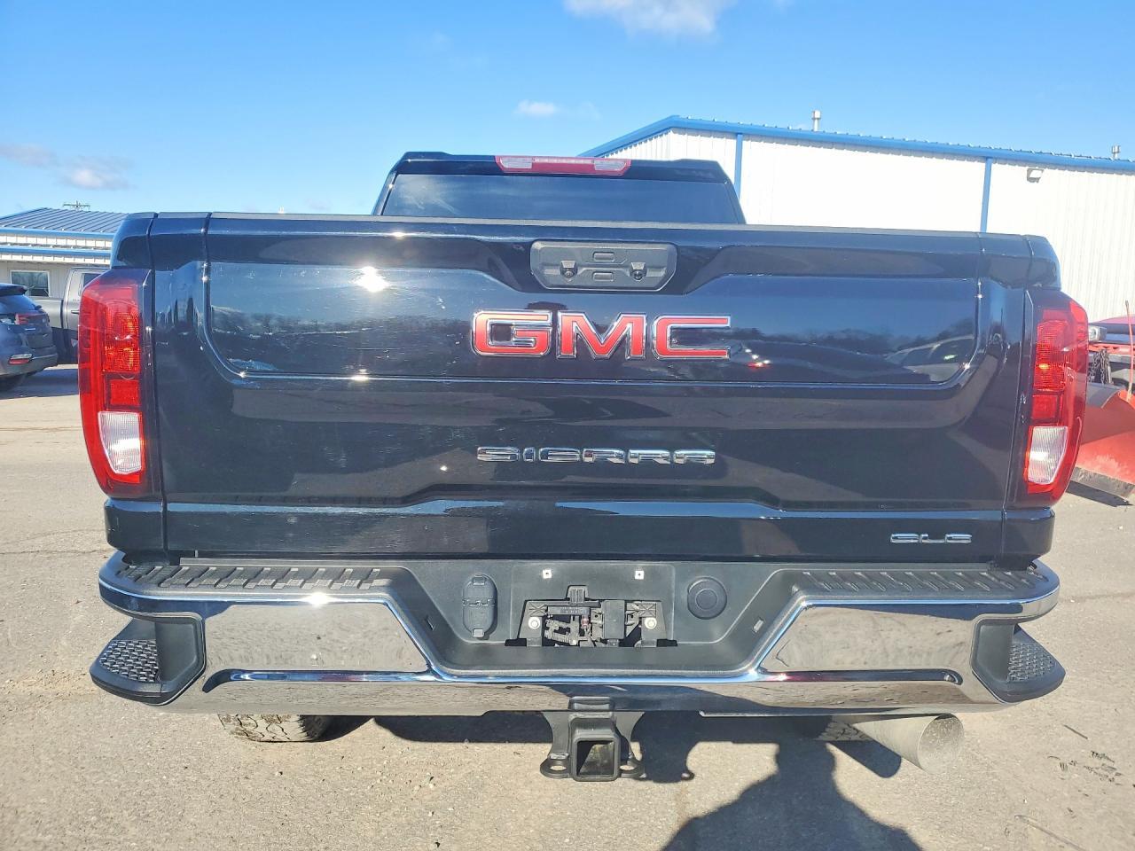 2022 GMC Sierra K2500 SLE