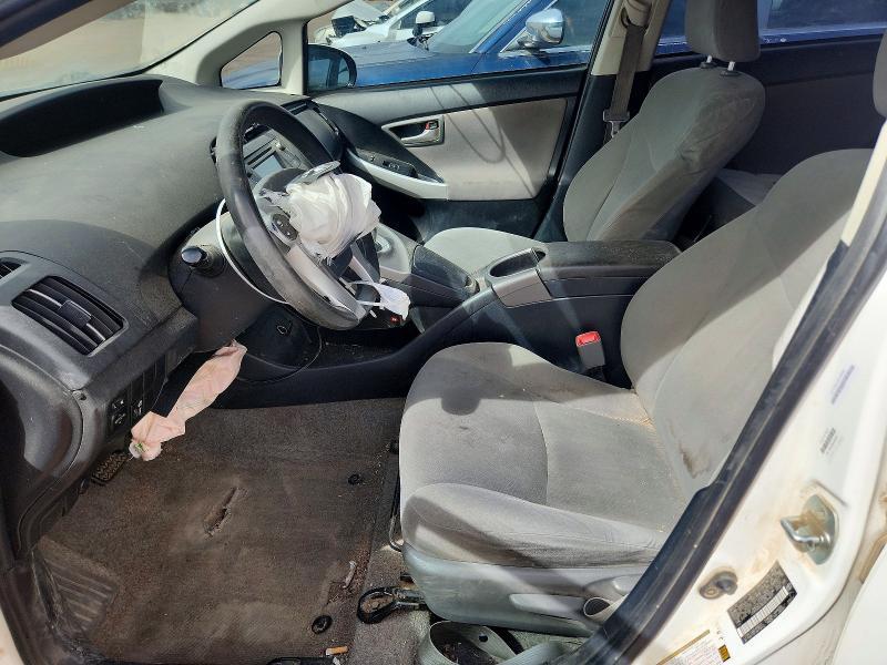 2013 Toyota Prius two