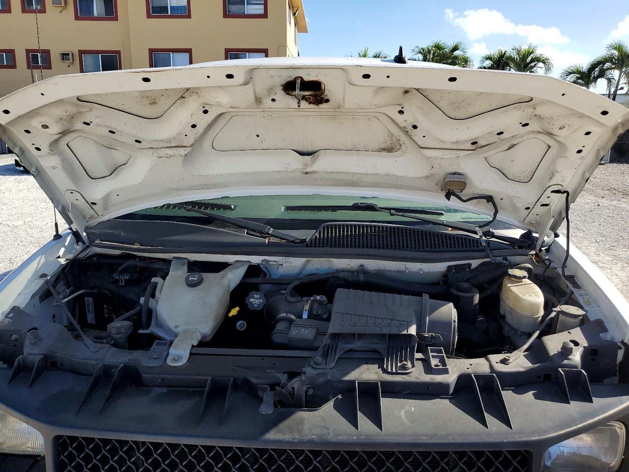 2016 Chev Express G2500