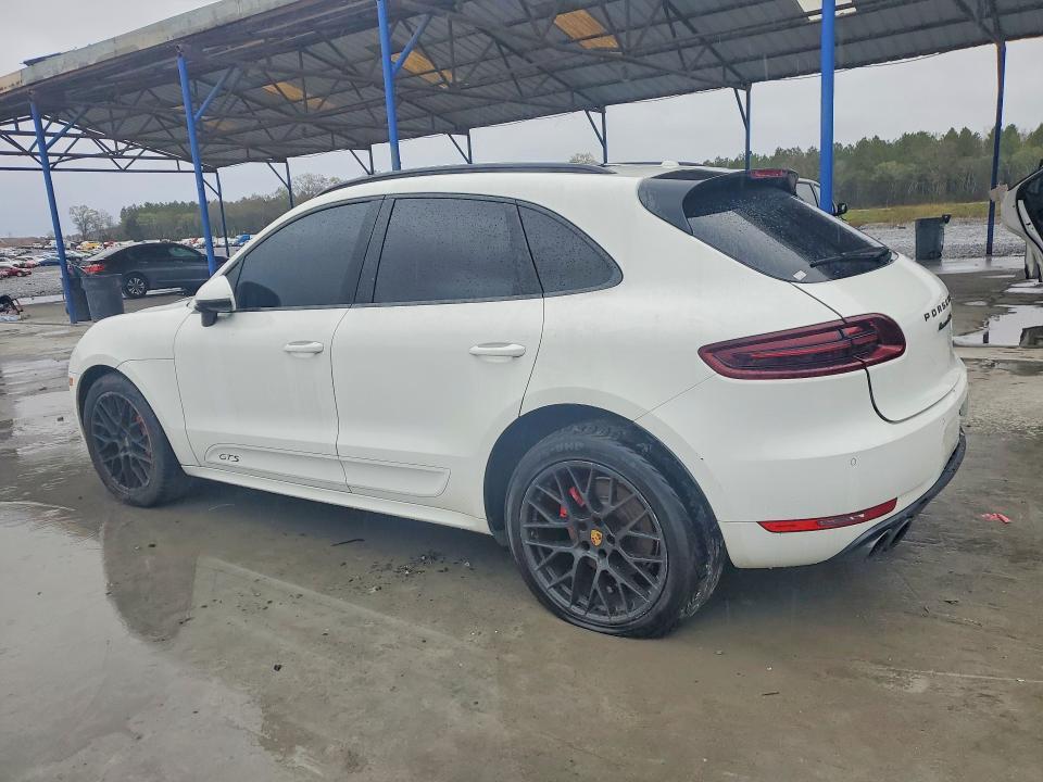 2017 Porsche Macan gts