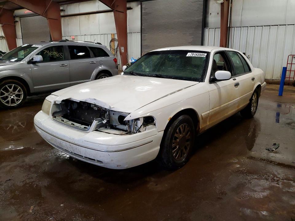 2003 Ford Crown Victoria lx