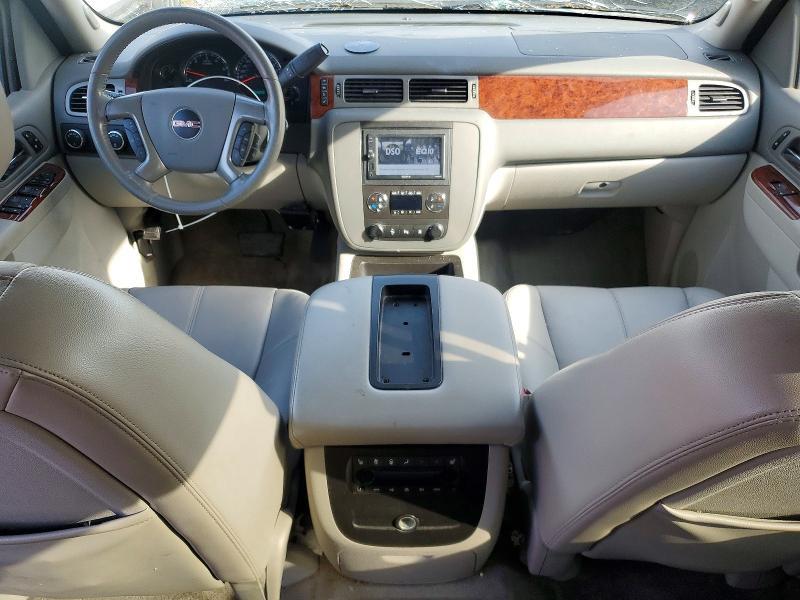 2011 GMC Yukon xl K1500 slt