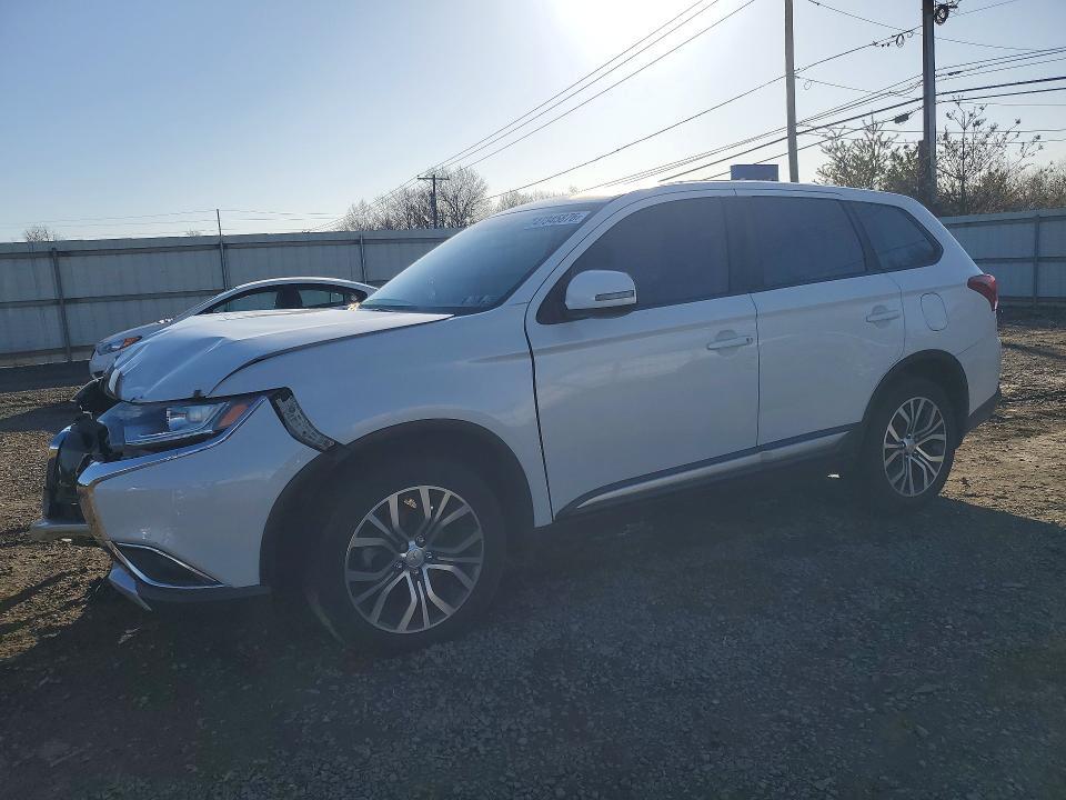 2017 Mitsubishi Outlander se