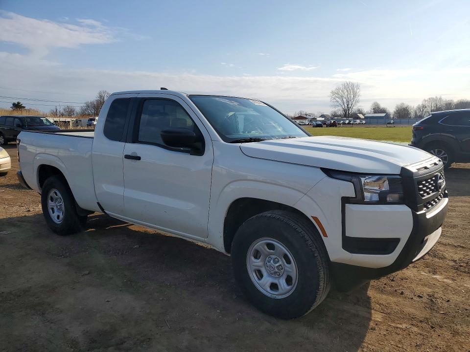 2025 Nissan Frontier S