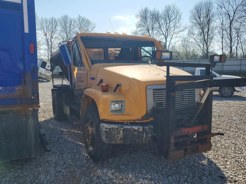 2000 Freightliner Medium Conventional Fl70
