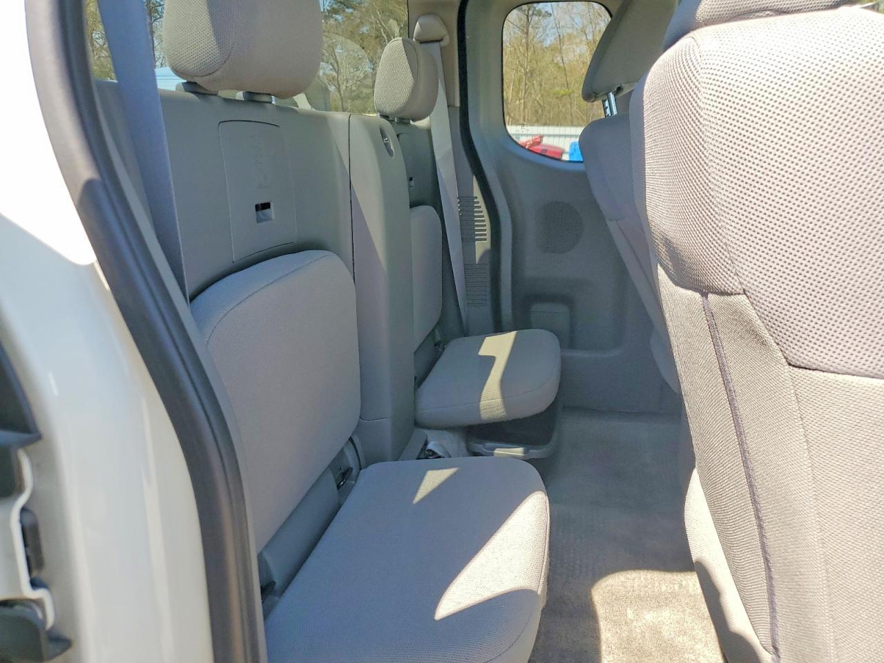 2018 Nissan Frontier S