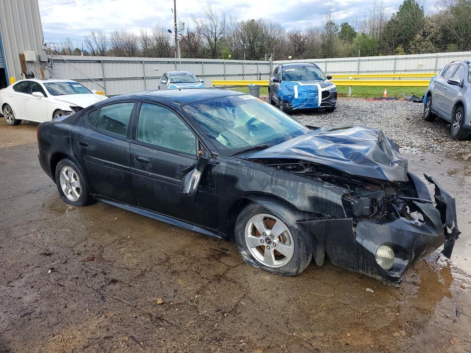 2004 Pontiac Grand Prix GT2