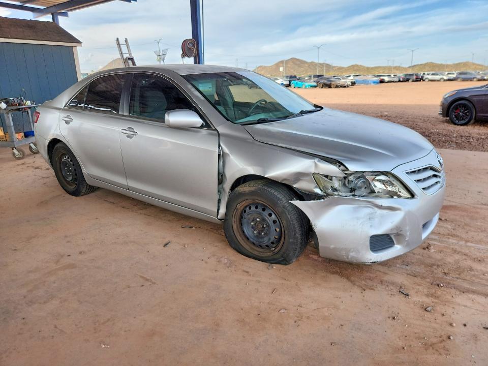 2011 Toyota Camry le