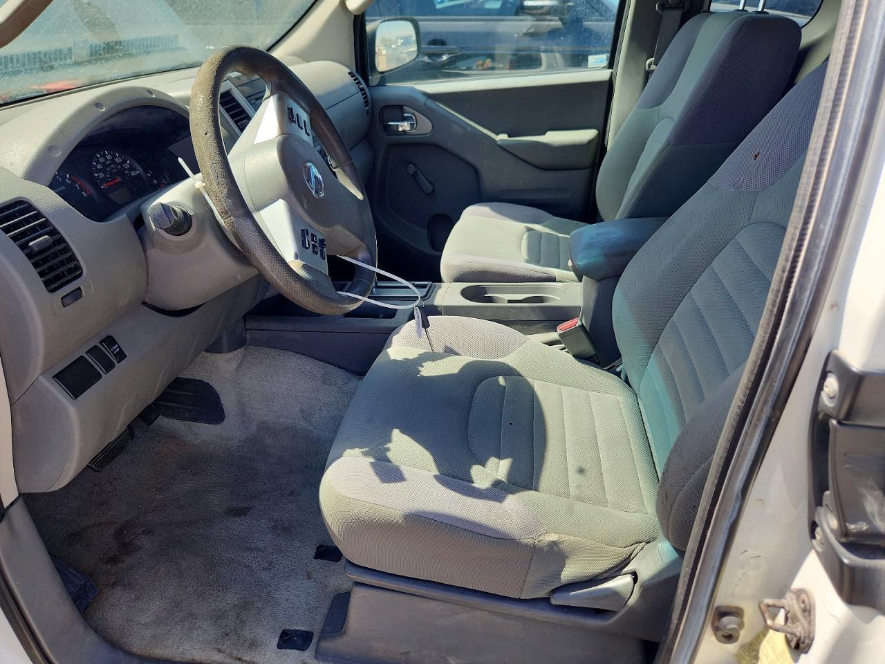 2015 Nissan Frontier S