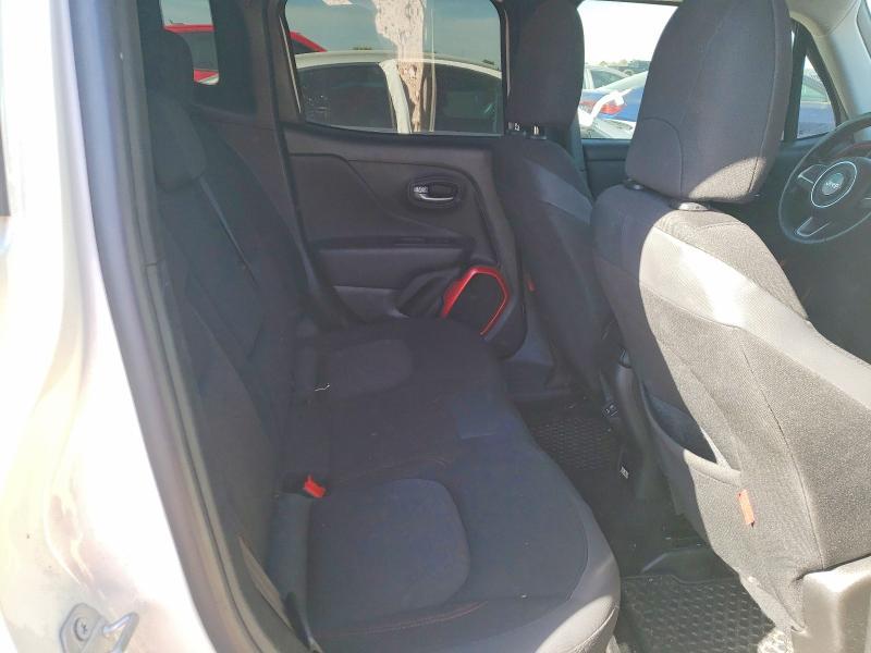 2019 Jeep Renegade Trailhawk