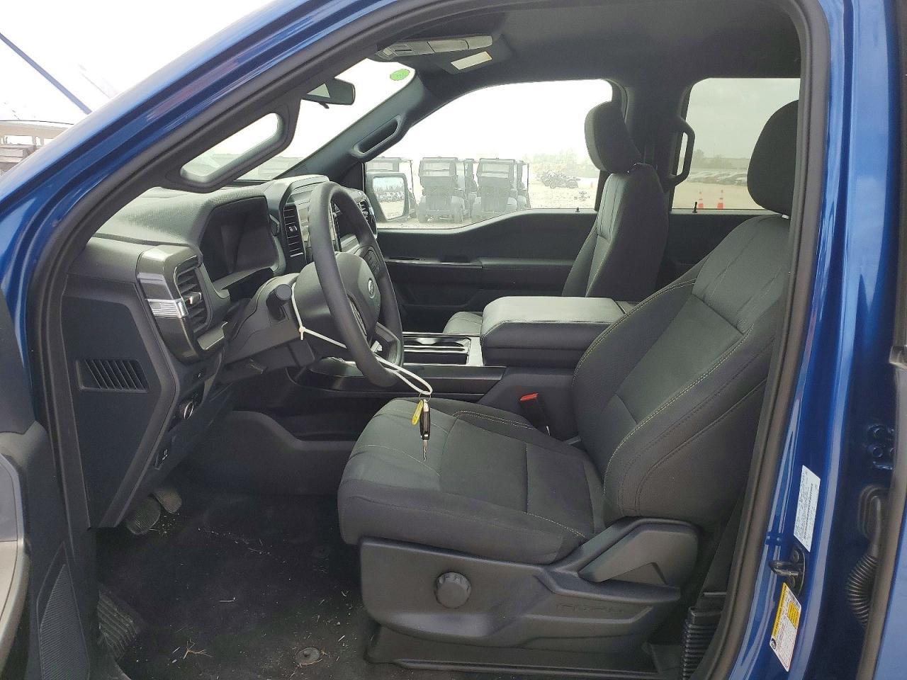 2025 Ford F150 STX
