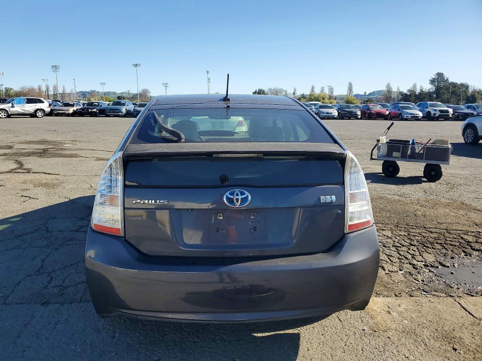 2010 Toyota Prius iv