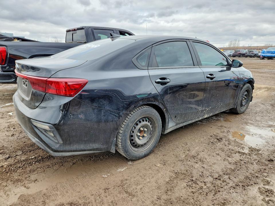 2021 KIA Forte fe