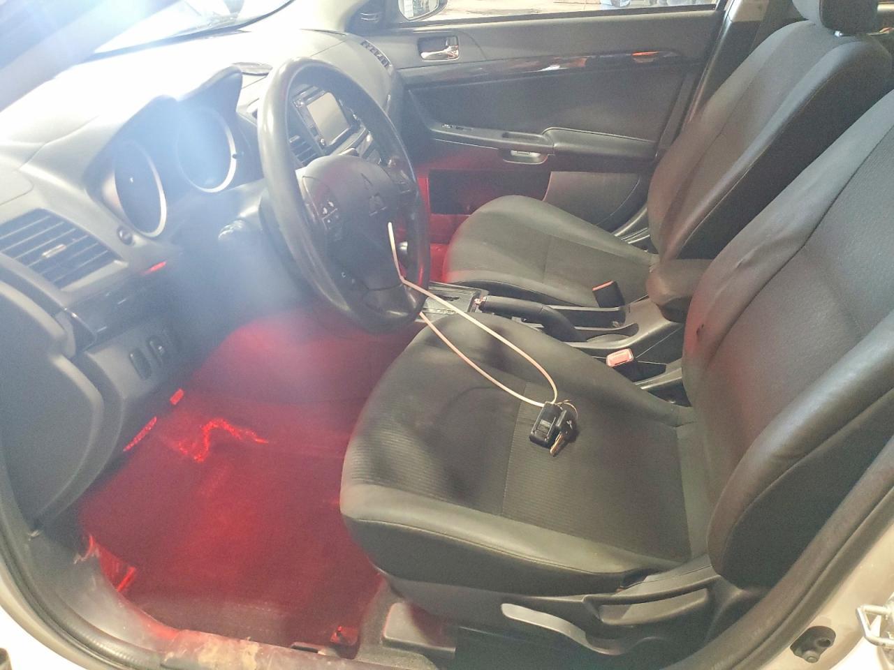2017 Mitsubishi Lancer es
