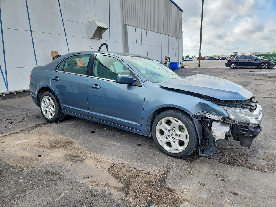 2011 Ford Fusion se