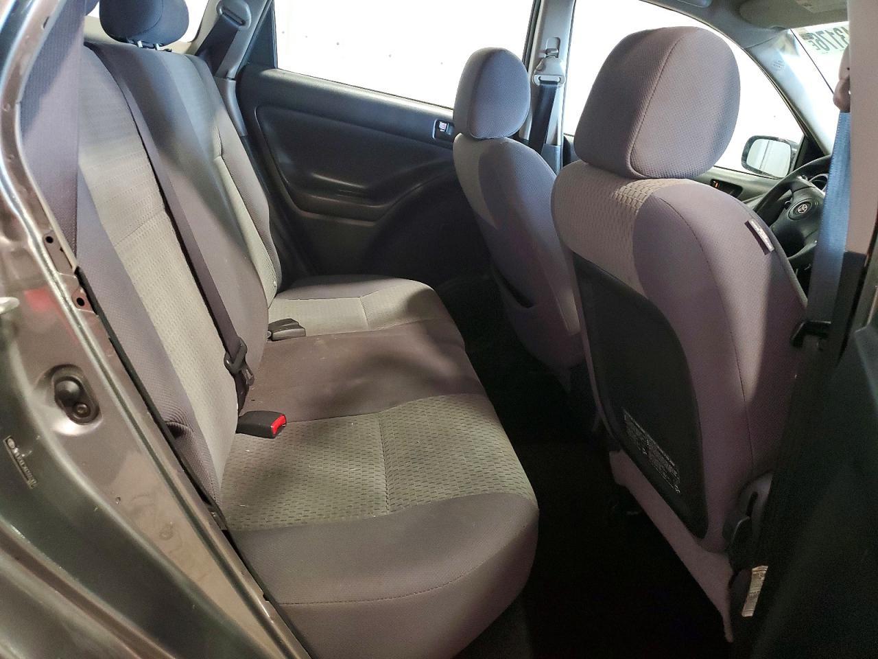 2006 Toyota Matrix Base