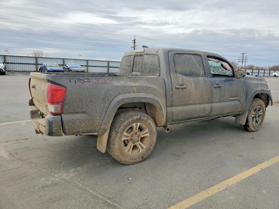 2016 Toyota Tacoma TRD Sport