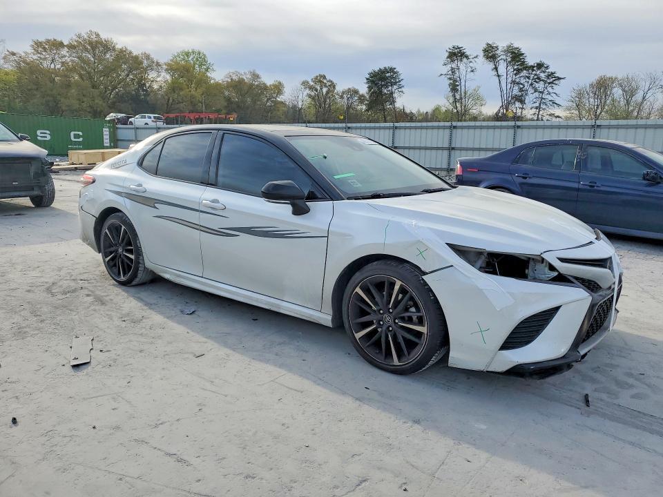 2019 Toyota Camry xse