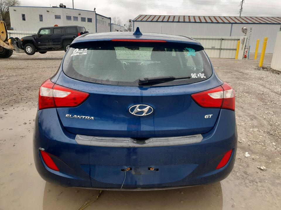 2013 Hyundai Elantra gt Base