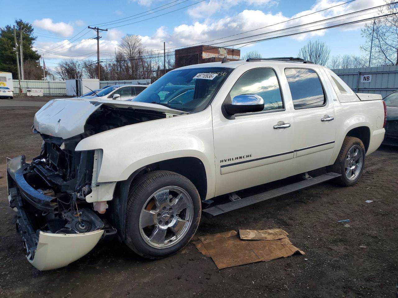2011 Chevrolet Avalanche LTZ