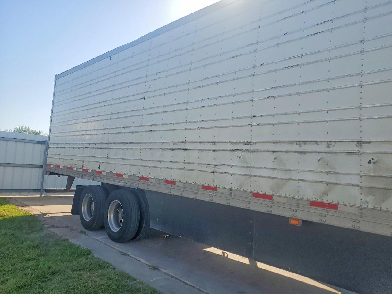 2020 Utility VS2RA Refrigerated Van Trailer