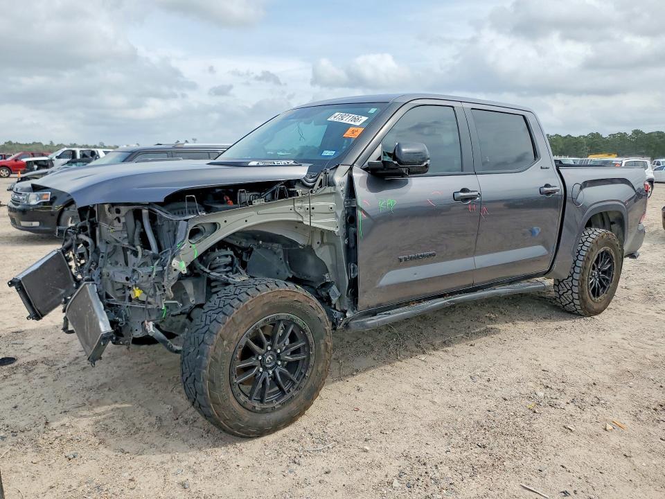 2024 Toyota Tundra Limited HV