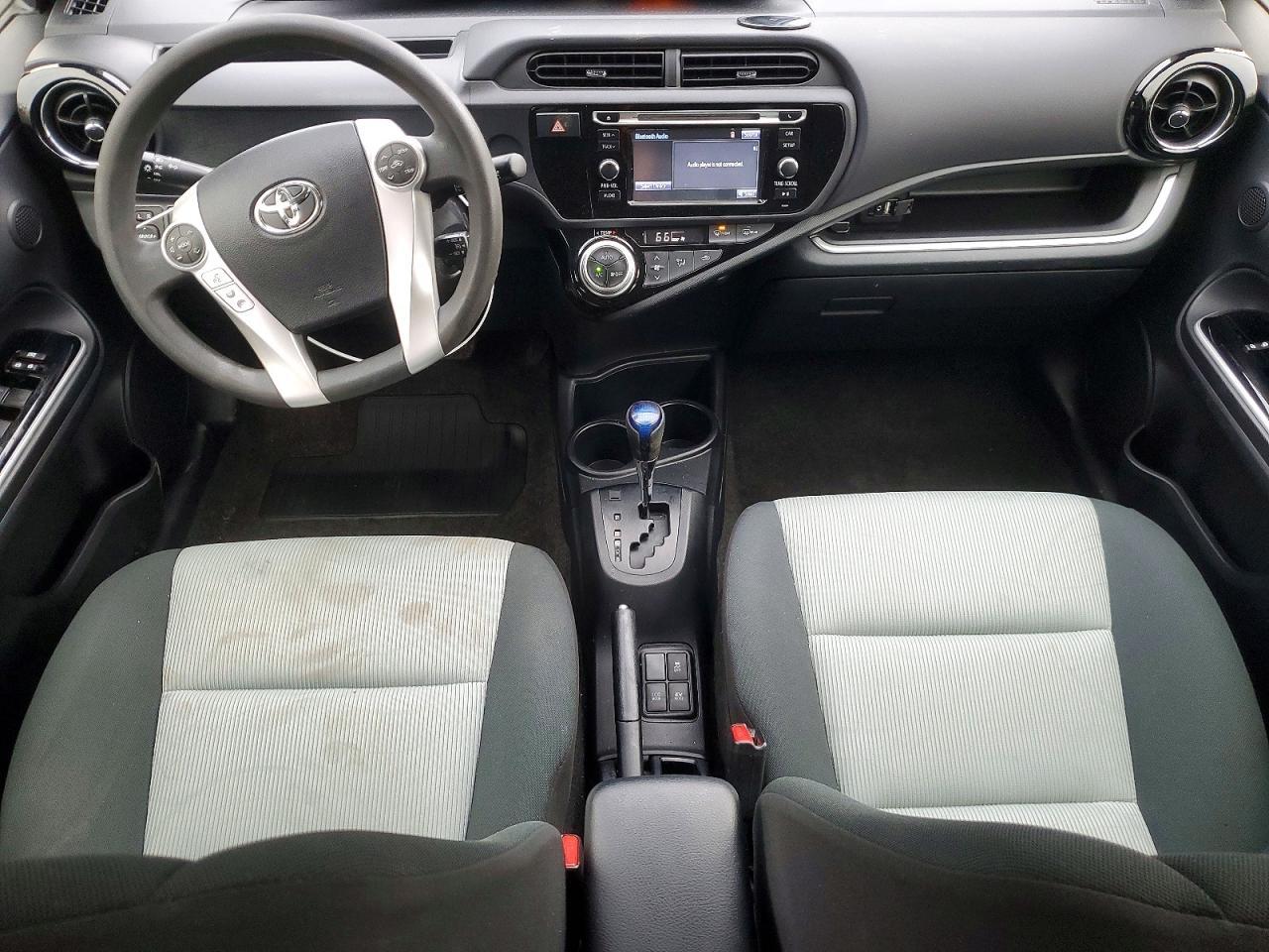 2016 Toyota Prius c two