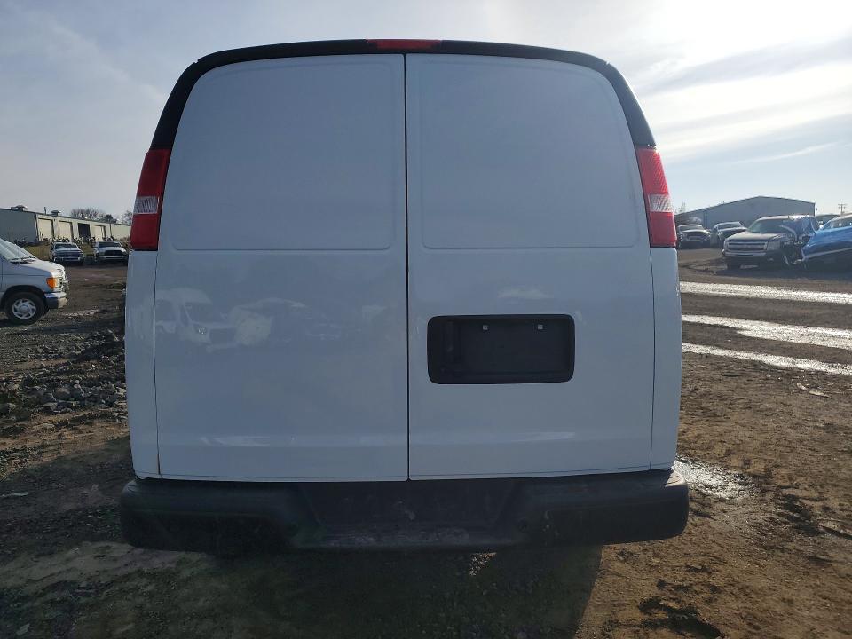 2025 Chevrolet Express 2500 Cargo Utility / Service Van