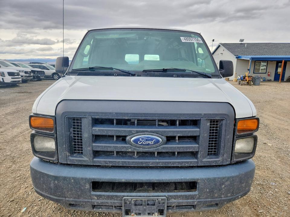 2014 Ford Econoline E250 van