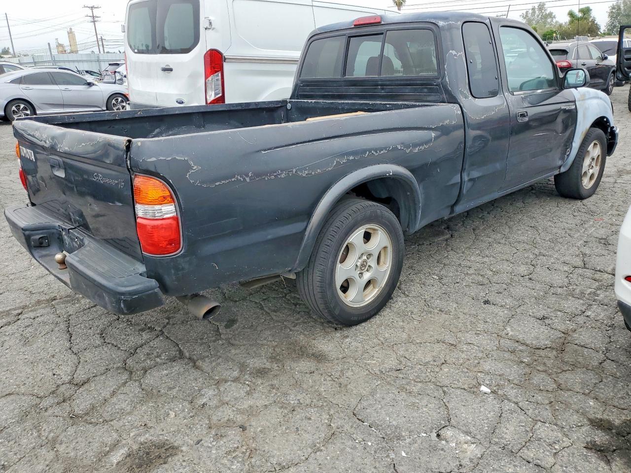 2001 Toyota Tacoma S-RUNNER V6