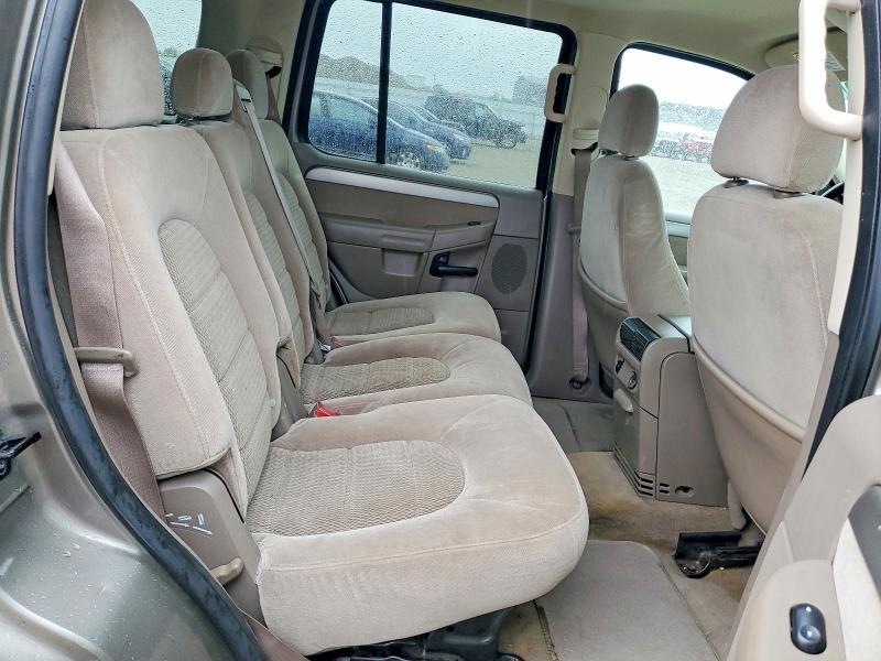 2004 Ford Explorer xlt