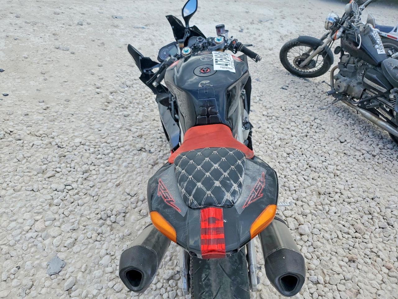 2007 Aprilia RSV 1000 R