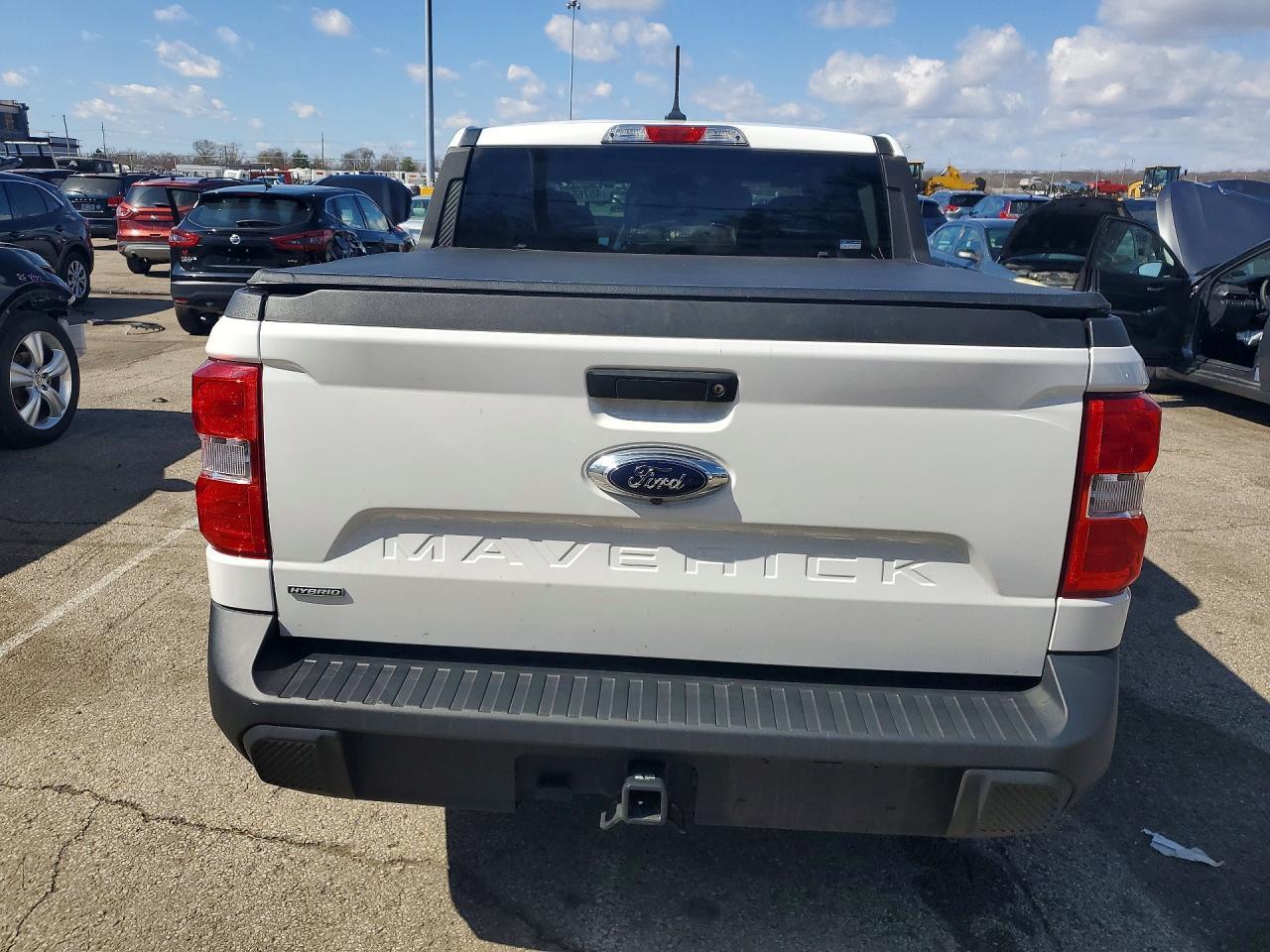 2022 Ford Maverick XL