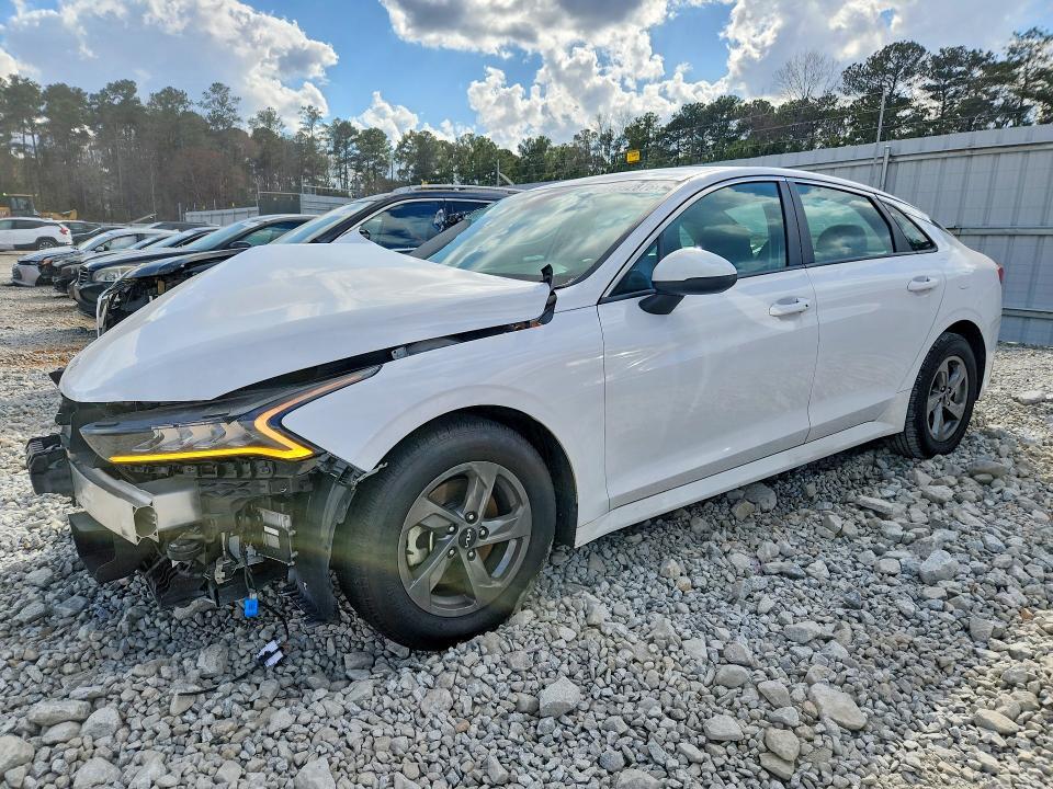 2023 KIA K5 lxs