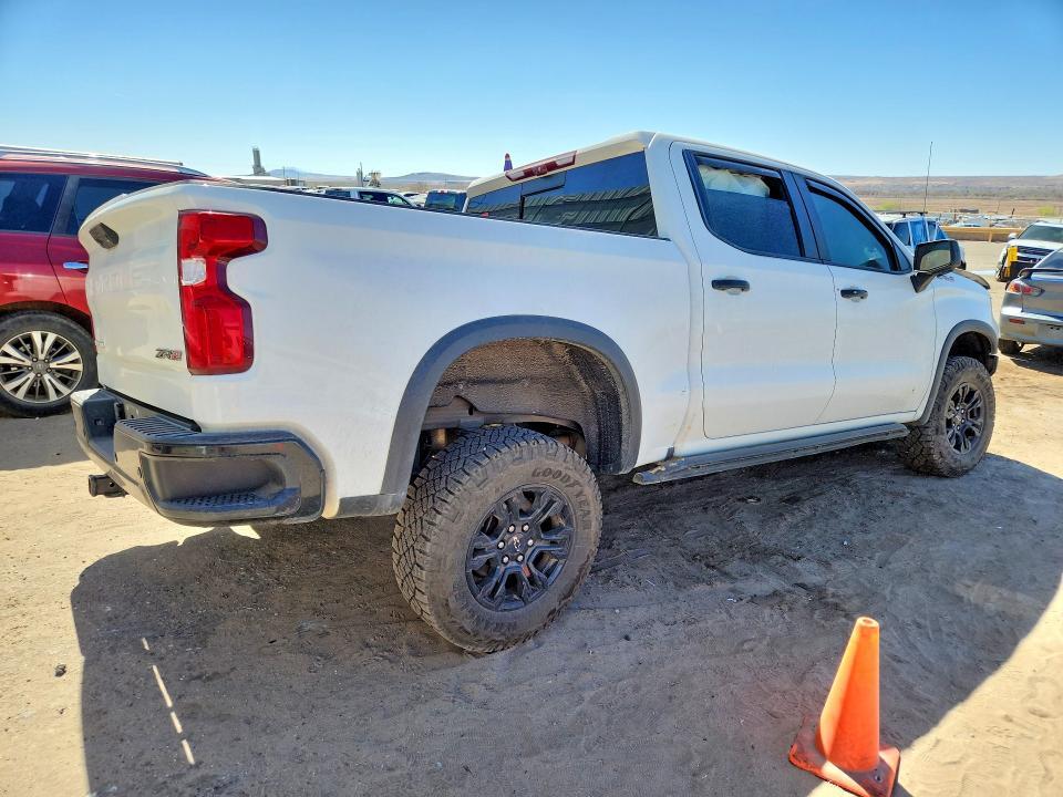 2022 Chevrolet Silverado K1500 ZR2